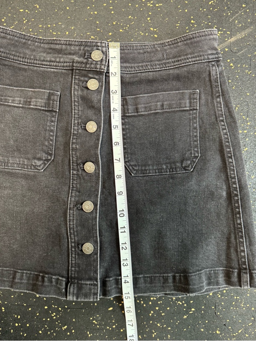 Madewell Black Button-Front Denim Mini Skirt - Picture 6 of 6